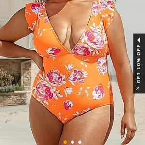 Cupshe Plus Swim